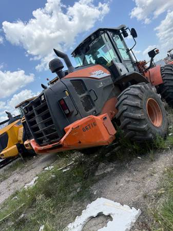 Hitachi LOADER, dovoz USA — foto 4 z 12