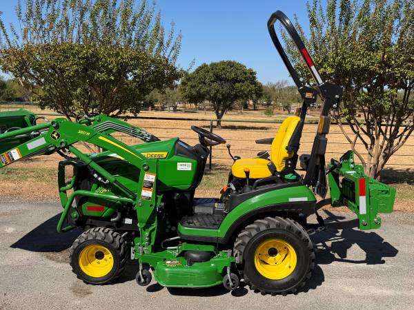 John Deere 1025, dovoz USA — foto 4 z 12