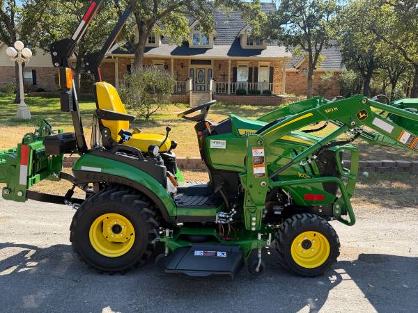 John Deere 1025, dovoz USA — foto 7 z 12