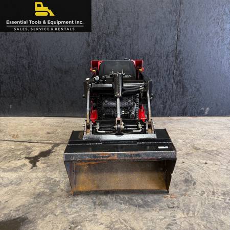 Caterpillar TORO, dovoz USA — foto 8 z 12