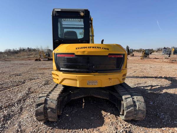 Caterpillar JCB, dovoz USA — foto 6 z 12