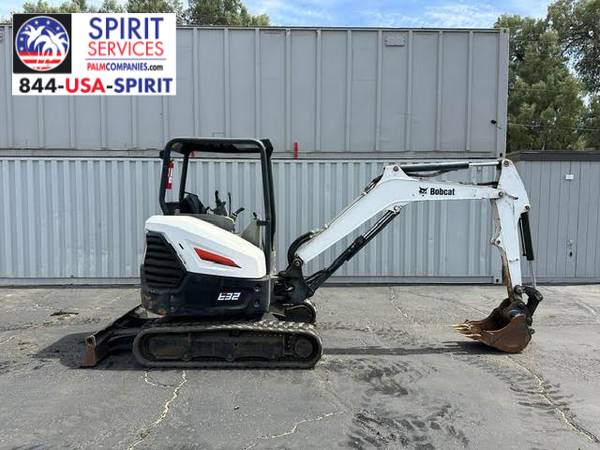 Bobcat E32I, dovoz USA — foto 4 z 7