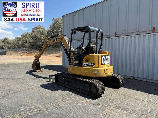 Caterpillar, dovoz USA — foto 2 z 6