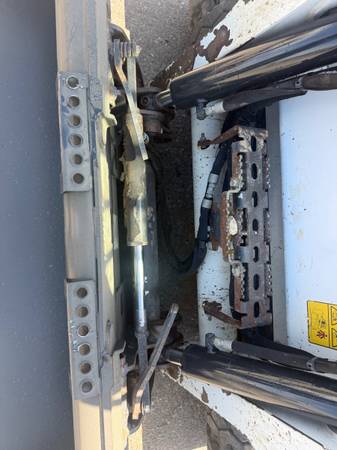 Bobcat T595, dovoz USA — foto 8 z 9