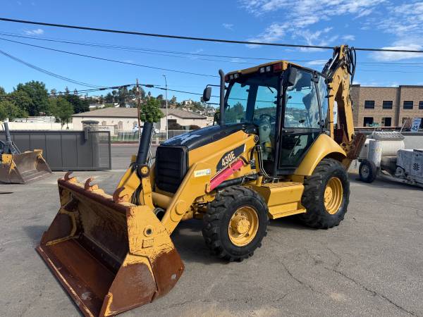 Caterpillar 430E, dovoz USA — foto 2 z 9