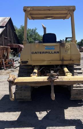 Caterpillar D4H, dovoz USA — foto 5 z 6