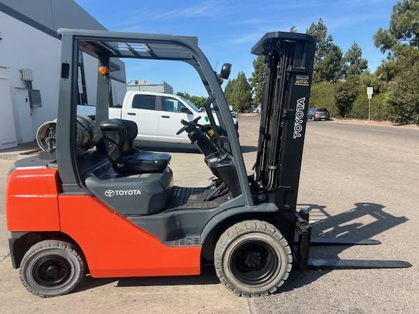 Toyota, dovoz USA — foto 2 z 5