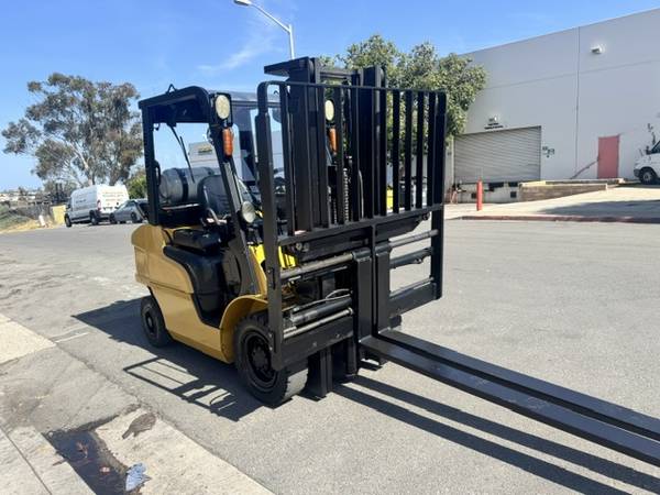 Caterpillar 5000LB, dovoz USA — foto 4 z 9