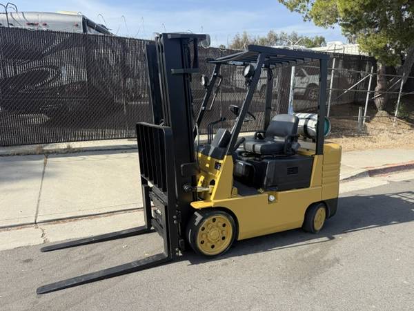 Caterpillar 5000LB, dovoz USA — foto 2 z 9