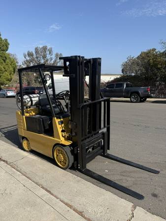 Caterpillar 5000LB, dovoz USA — foto 7 z 9