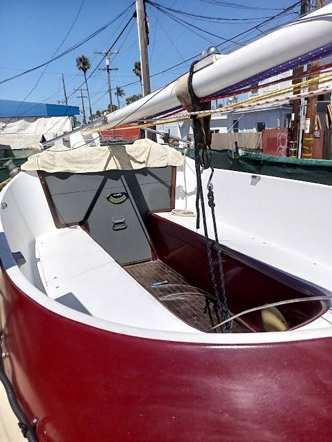 VICTORY 21 SAILBOAT PLUS CUSTOM TRAILER, dovoz USA — foto 3 z 11