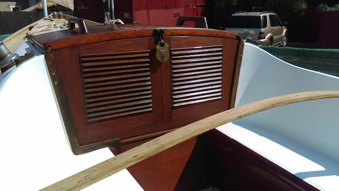 VICTORY 21 SAILBOAT PLUS CUSTOM TRAILER, dovoz USA — foto 4 z 11