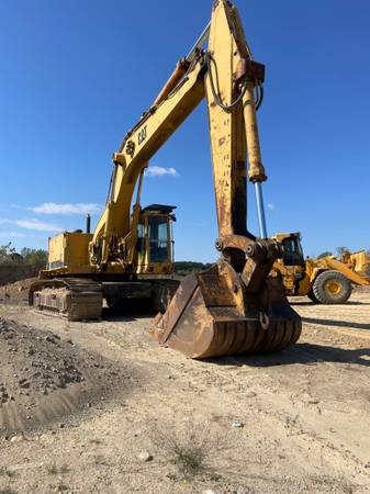 Caterpillar 245, dovoz USA — foto 5 z 7