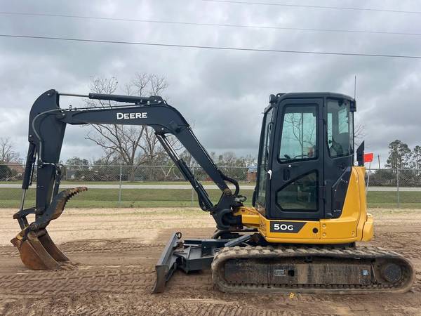 John Deere 50G, dovoz USA — foto 1