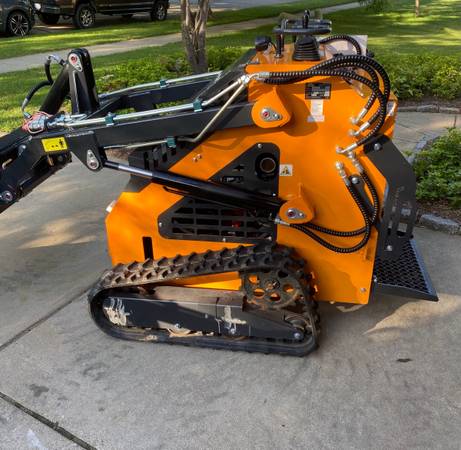 Ditch Witch MINI, dovoz USA — foto 6 z 8
