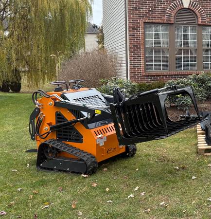 Ditch Witch MINI, dovoz USA — foto 9 z 9