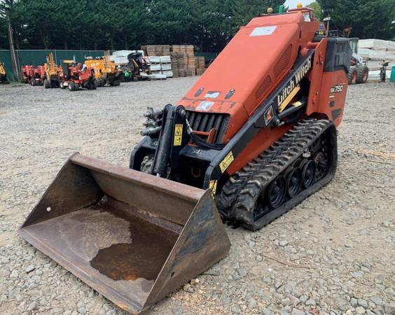 Caterpillar DITCH, dovoz USA — foto 4 z 12