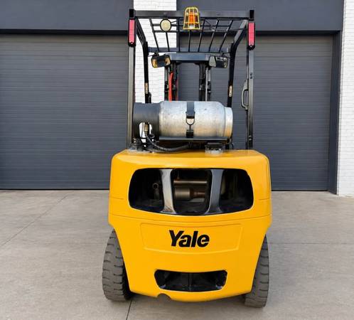 2017 Yale 2017, dovoz USA — foto 5 z 10