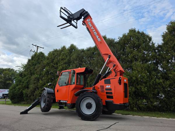 Caterpillar SKYTRAK, dovoz USA — foto 4 z 9