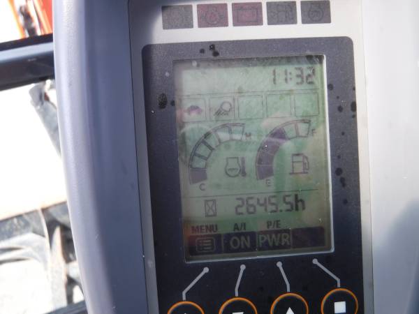 Hitachi 35, dovoz USA — foto 10 z 12
