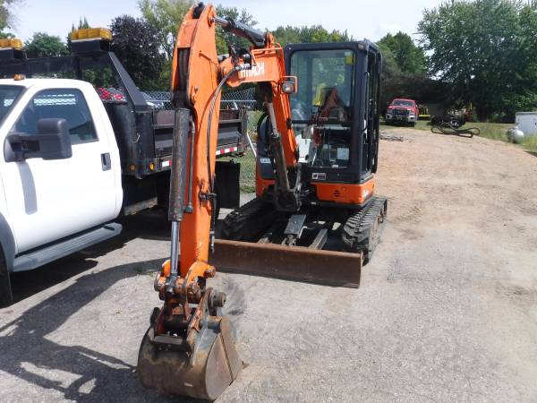 Hitachi 35, dovoz USA — foto 2 z 12