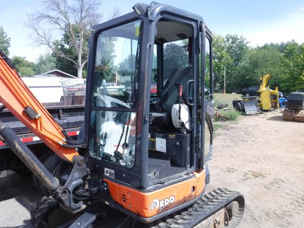 Hitachi 35, dovoz USA — foto 5 z 12