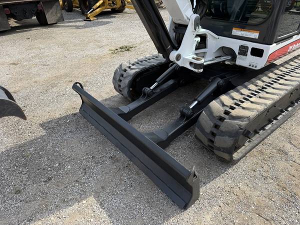 Bobcat 337G, dovoz USA — foto 9 z 12