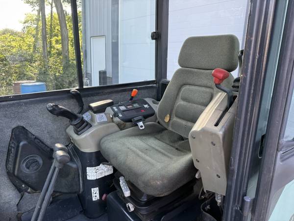 Bobcat 334G, dovoz USA — foto 7 z 12