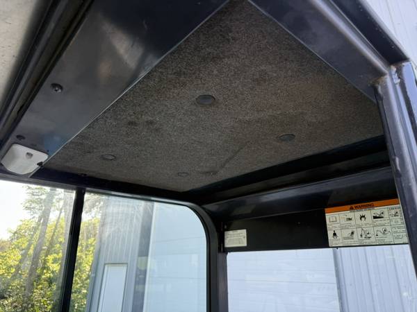 Bobcat 334G, dovoz USA — foto 8 z 12