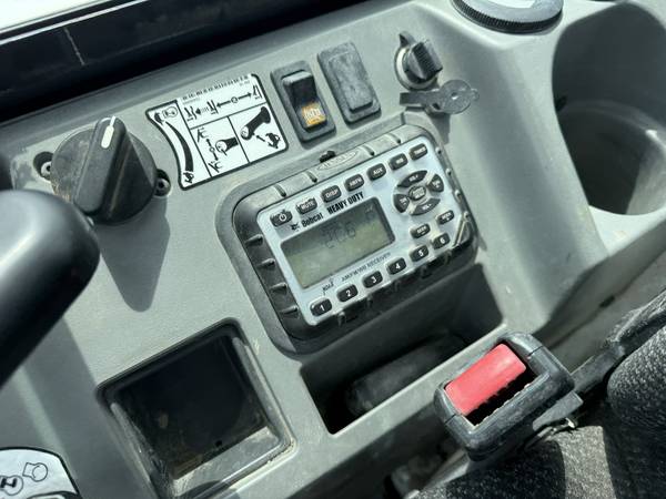 Bobcat E55, dovoz USA — foto 7 z 12