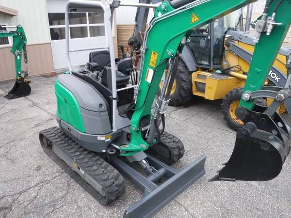 Wacker Neuson EZ26, dovoz USA — foto 3 z 12