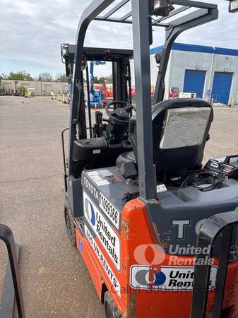 Caterpillar FOR, dovoz USA — foto 4 z 5