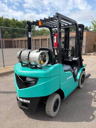 MITSUBISHI, dovoz USA — foto 2 z 6