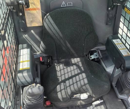 Caterpillar, dovoz USA — foto 8 z 12