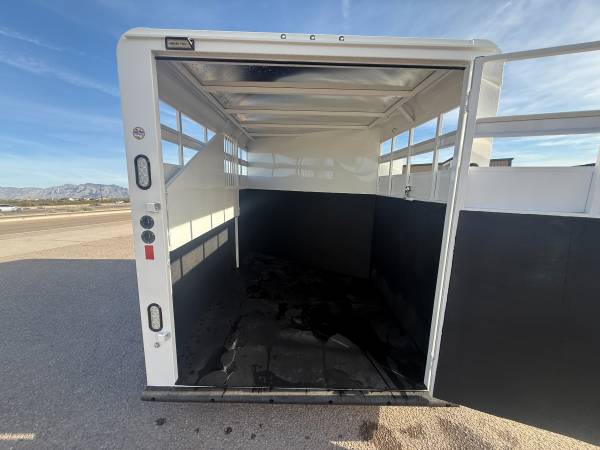 2026 TRAILS, dovoz USA — foto 6 z 12