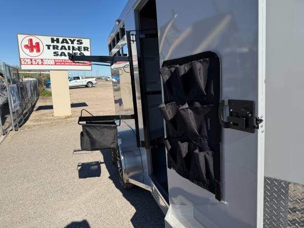 2026 TRAILS, dovoz USA — foto 9 z 12