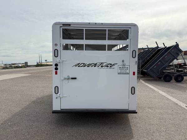 2026 TRAILS, dovoz USA — foto 4 z 12