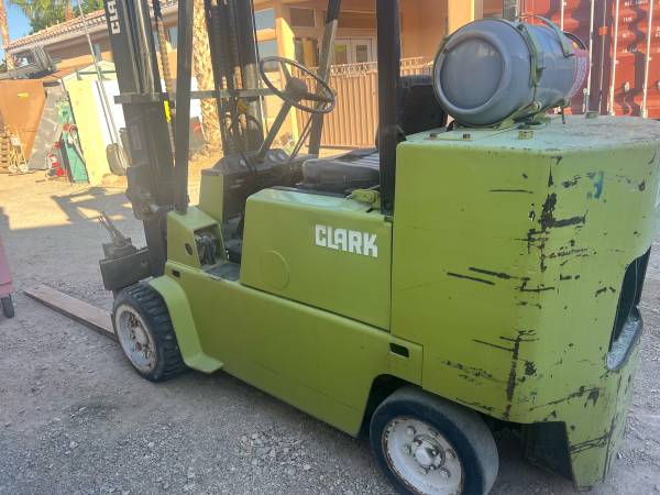 CLARK, dovoz USA — foto 3 z 5