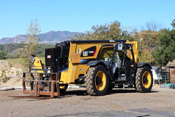 Caterpillar 1055D, dovoz USA — foto 1