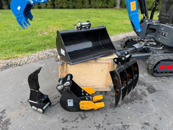 Caterpillar RIPPA, dovoz USA — foto 3 z 12