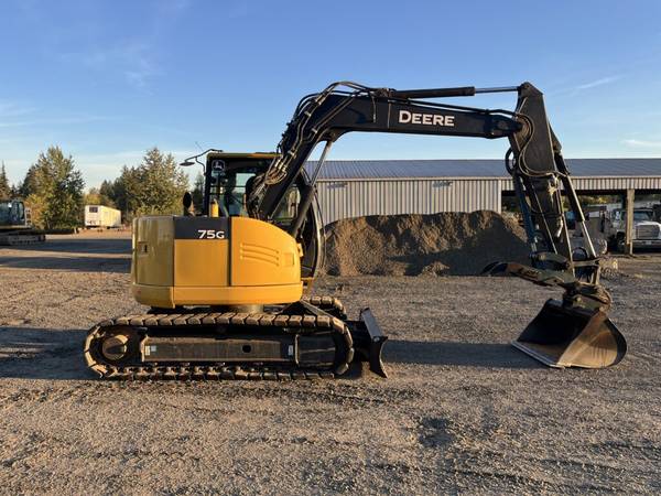 John Deere 75G, dovoz USA — foto 10 z 12