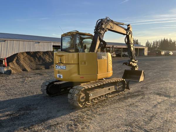 John Deere 75G, dovoz USA — foto 8 z 12