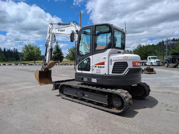 Bobcat E85, dovoz USA — foto 2 z 10