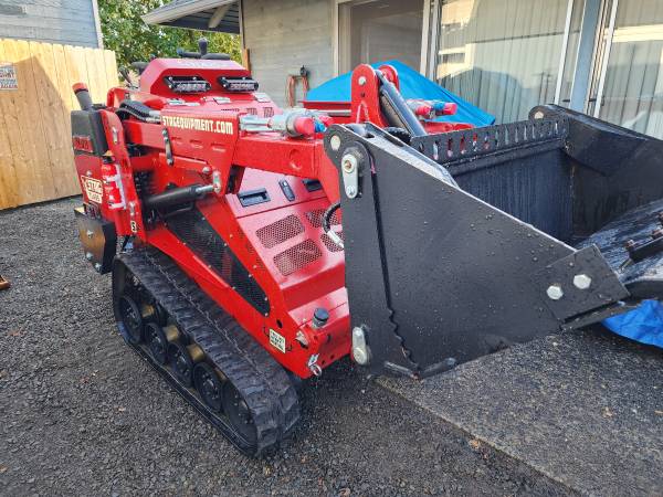 Bobcat, dovoz USA — foto 3 z 12
