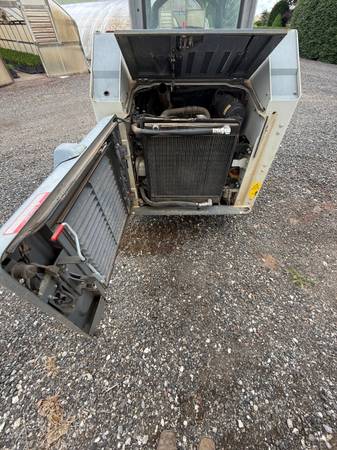 Takeuchi TL8R2, dovoz USA — foto 9 z 11