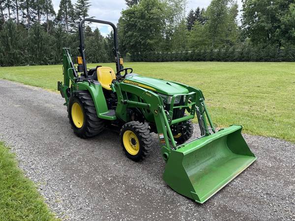 John Deere 3032E, dovoz USA — foto 4 z 12