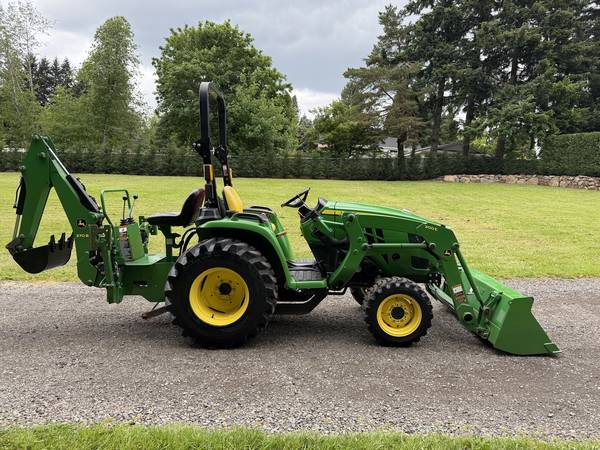John Deere 3032E, dovoz USA — foto 5 z 12
