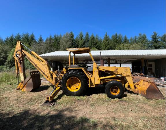 John Deere BACKHOE, dovoz USA — foto 1