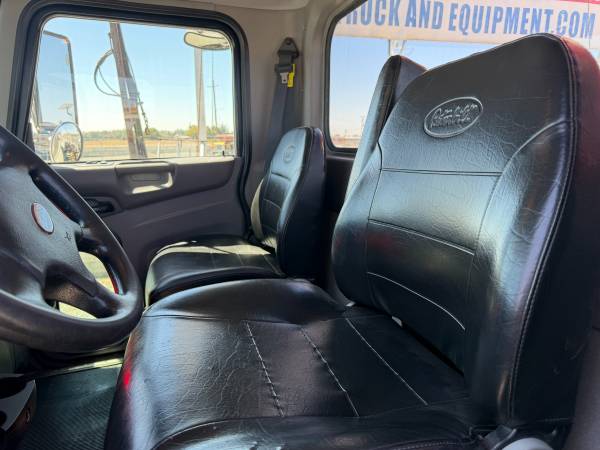 Caterpillar PETERBILT, dovoz USA — foto 10 z 12