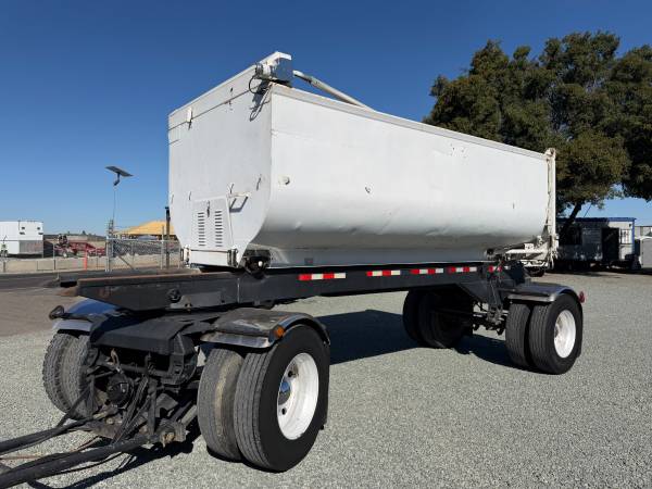 Caterpillar PETERBILT, dovoz USA — foto 4 z 12
